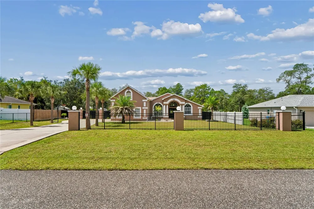 11309 LAPWING ROAD Weeki Wachee, FL 34614