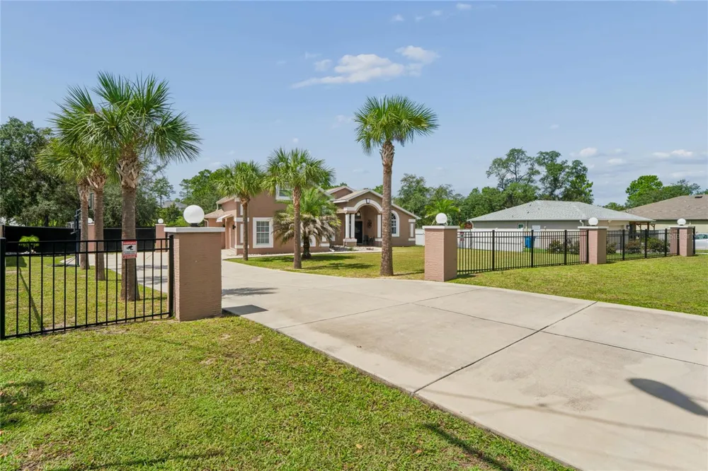 11309 LAPWING ROAD Weeki Wachee, FL 34614