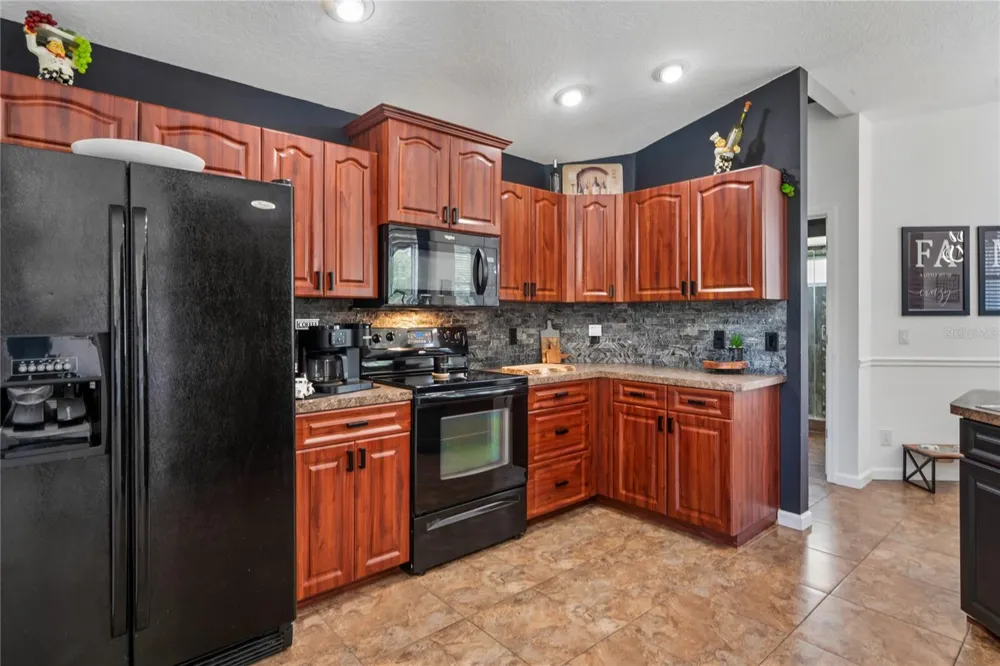 11309 LAPWING ROAD Weeki Wachee, FL 34614