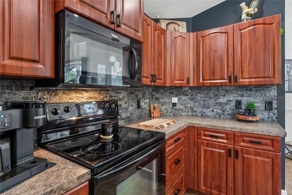 11309 LAPWING ROAD Weeki Wachee, FL 34614
