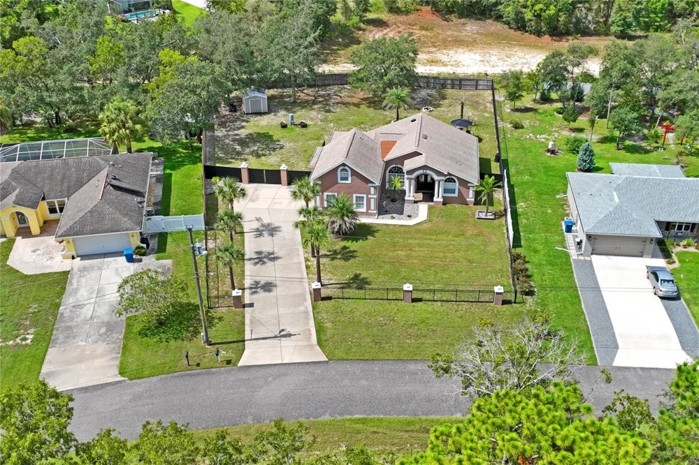 11309 LAPWING ROAD Weeki Wachee, FL 34614