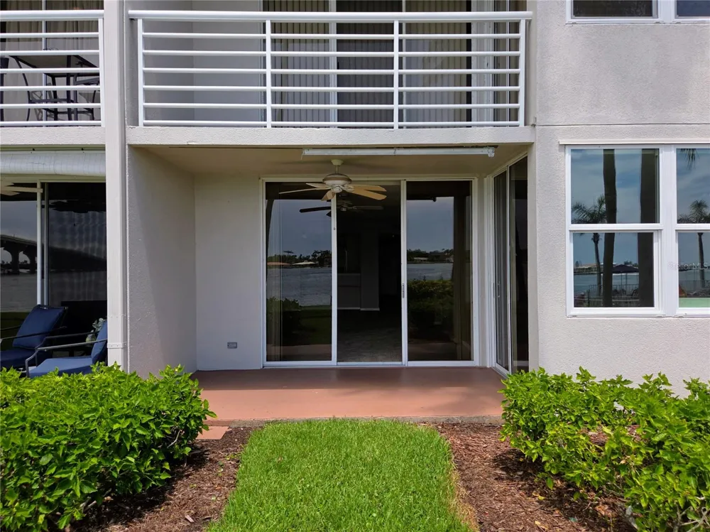 5801 BAHIA DEL MAR CIRCLE #113 St Petersburg, FL 33715