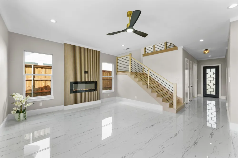 707 Buckalew Street Dallas, TX 75208