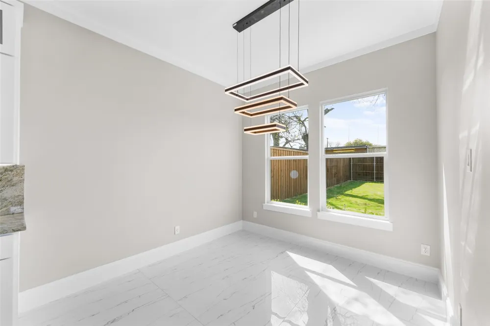 707 Buckalew Street Dallas, TX 75208