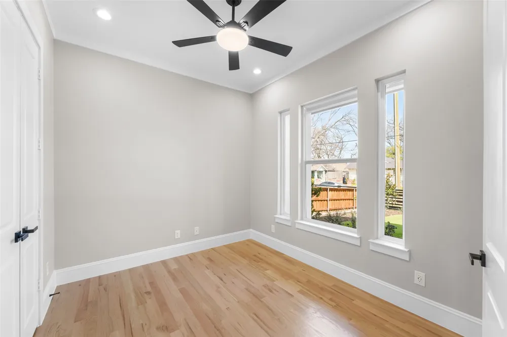 707 Buckalew Street Dallas, TX 75208
