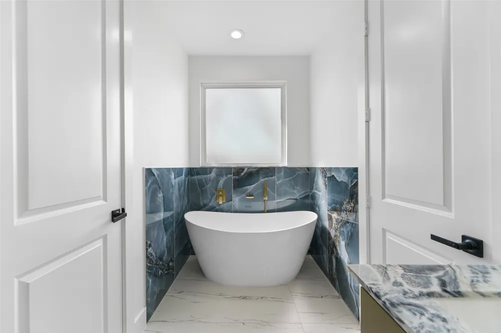707 Buckalew Street Dallas, TX 75208