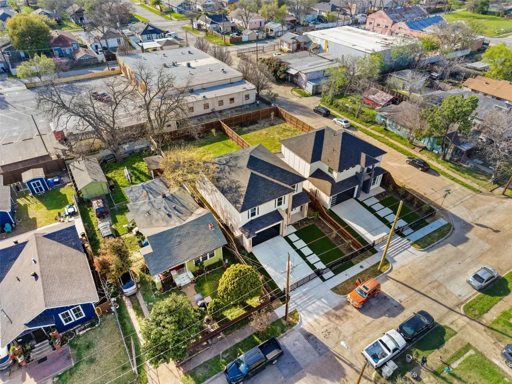707 Buckalew Street Dallas, TX 75208