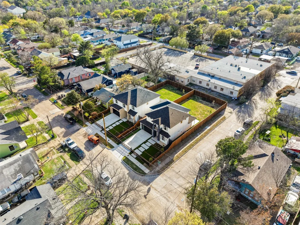 707 Buckalew Street Dallas, TX 75208