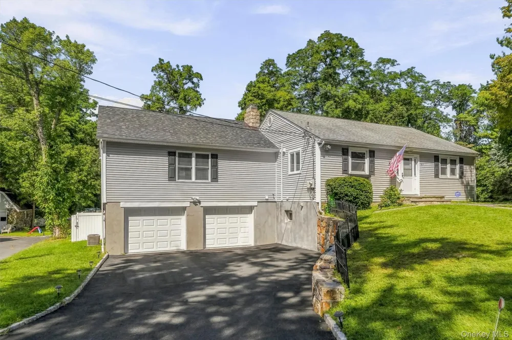 624 Mt View Road Peekskill, NY 10566