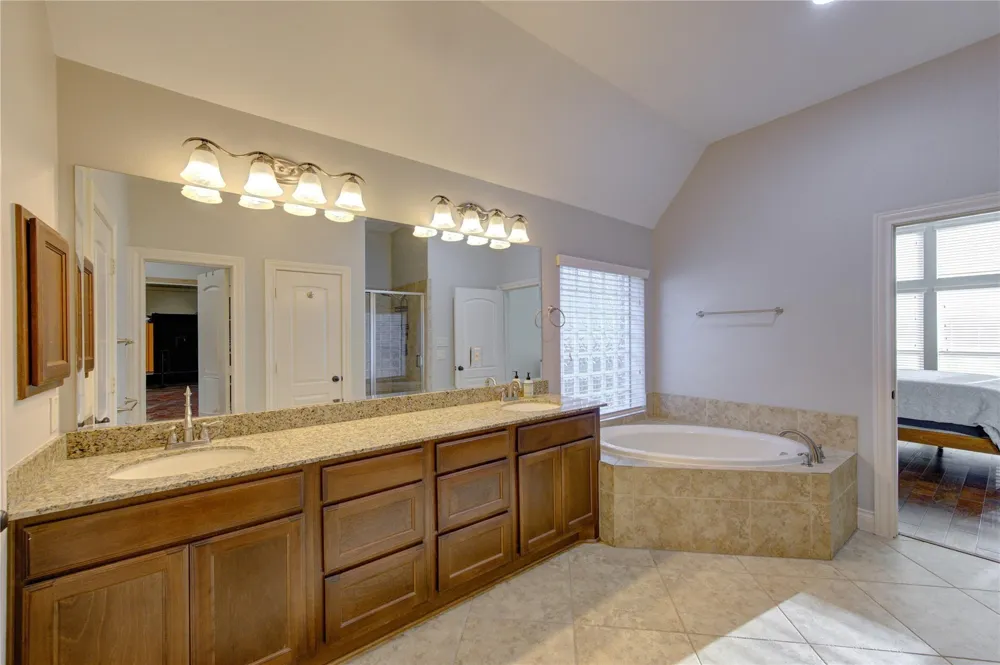 2914 Legend Hill Drive Katy, TX 77494