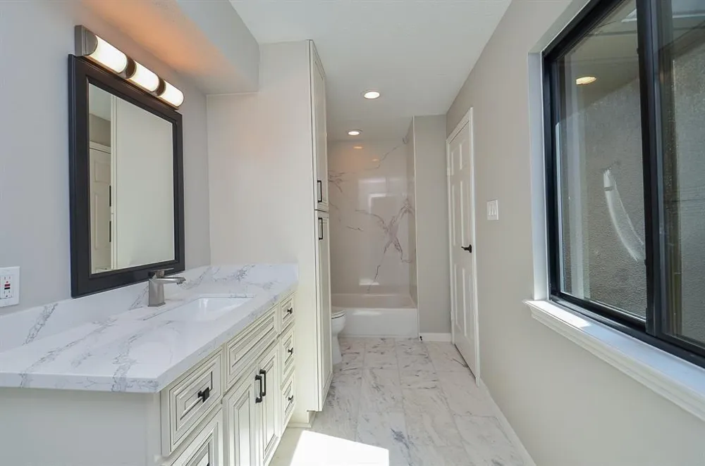 15735 Tanya Circle Houston, TX 77079