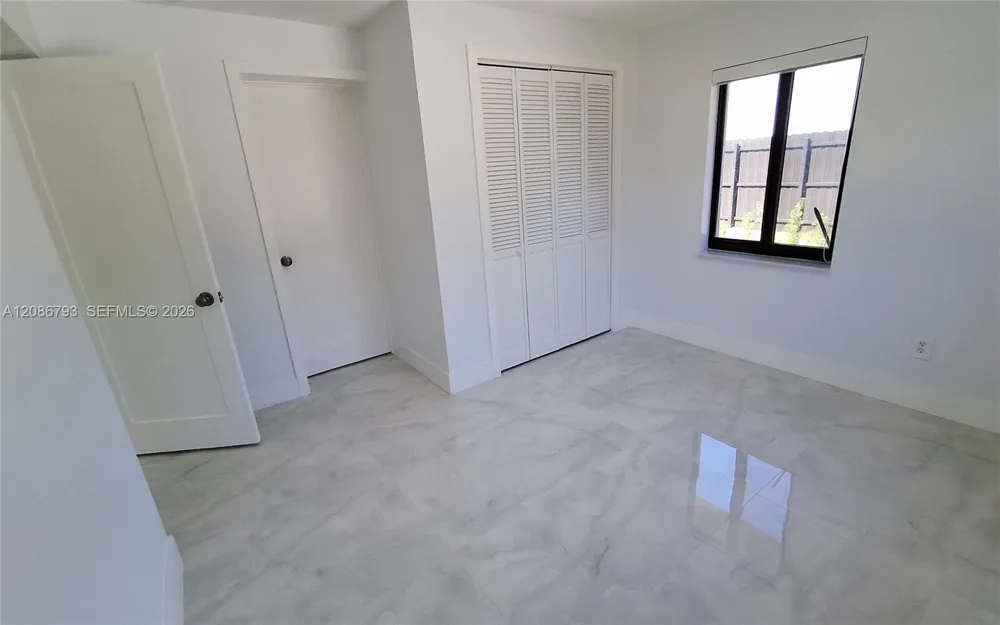 216 Shadow Way Miami Springs, FL 33166
