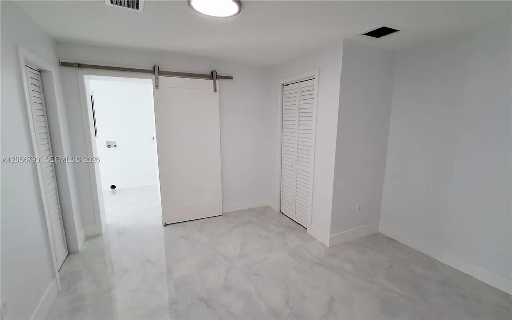 216 Shadow Way Miami Springs, FL 33166