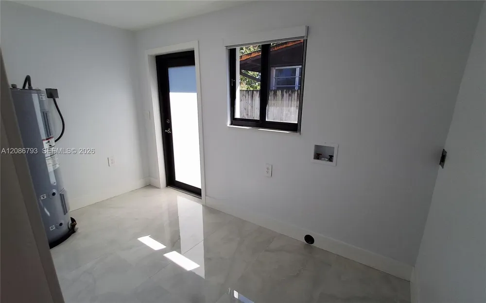 216 Shadow Way Miami Springs, FL 33166