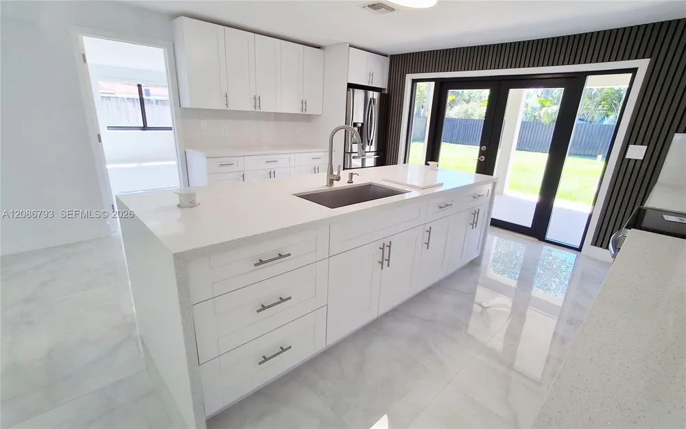 216 Shadow Way Miami Springs, FL 33166
