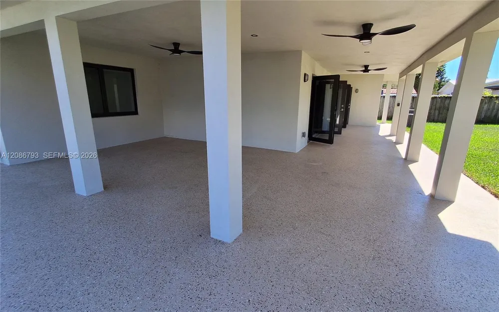 216 Shadow Way Miami Springs, FL 33166