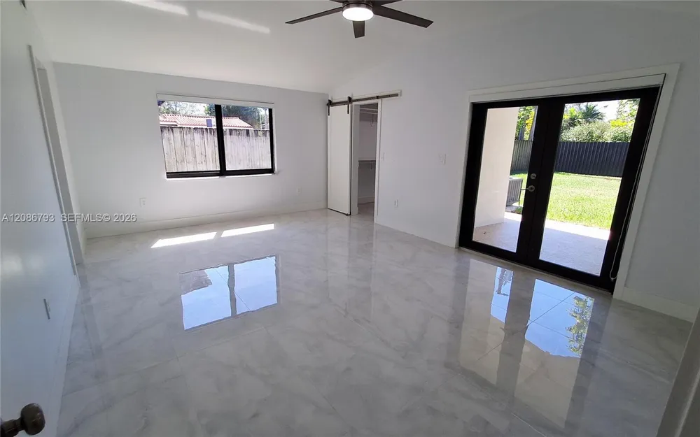 216 Shadow Way Miami Springs, FL 33166