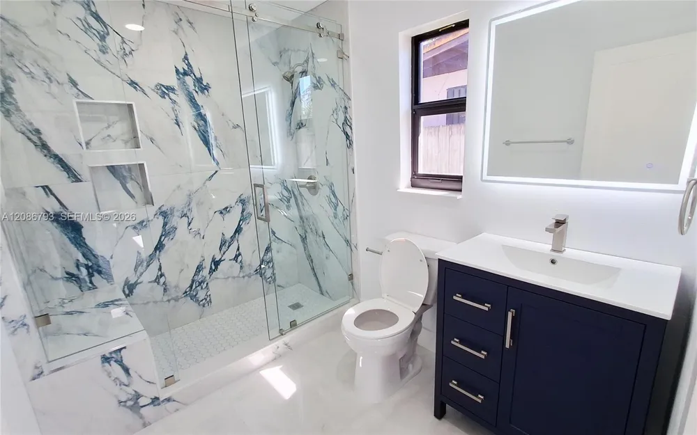 216 Shadow Way Miami Springs, FL 33166