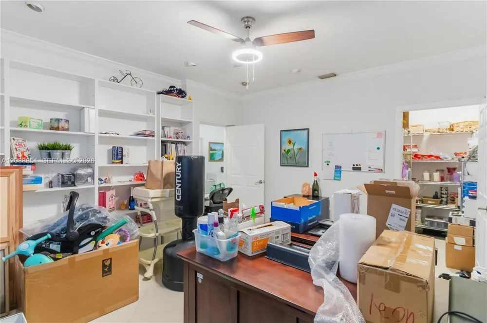 1642 Blue Jay Cir Weston, FL 33327