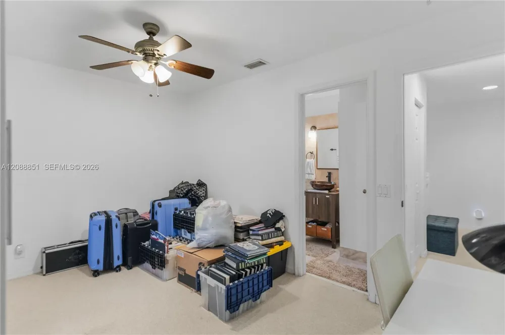 1642 Blue Jay Cir Weston, FL 33327