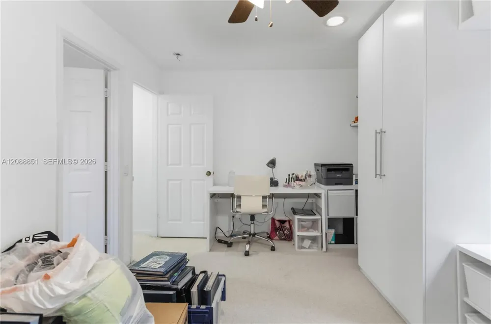1642 Blue Jay Cir Weston, FL 33327