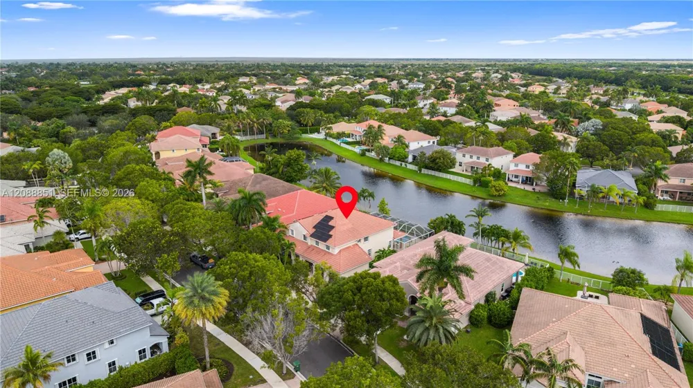 1642 Blue Jay Cir Weston, FL 33327