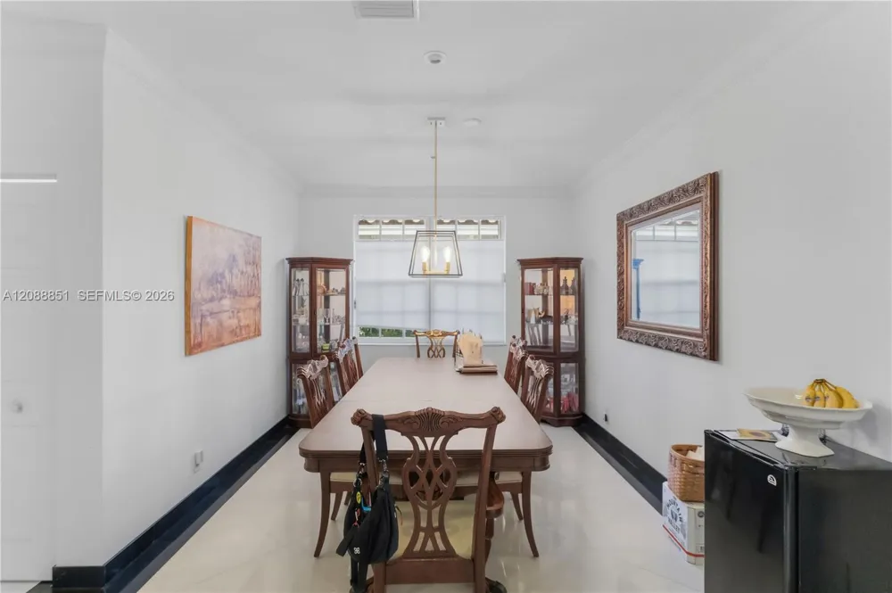 1642 Blue Jay Cir Weston, FL 33327