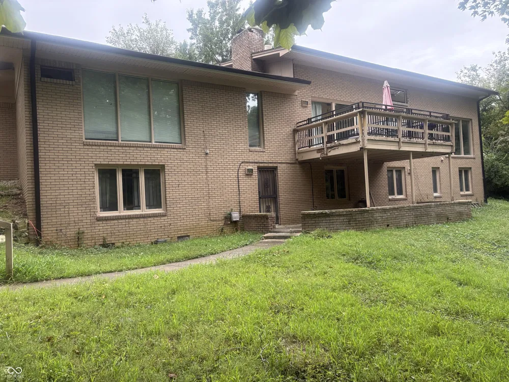 5505 Far Hill Road Indianapolis, IN 46226