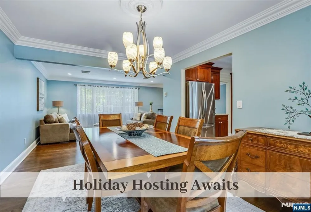 11 Stone Ridge Lane Ho-Ho-Kus, NJ 07423
