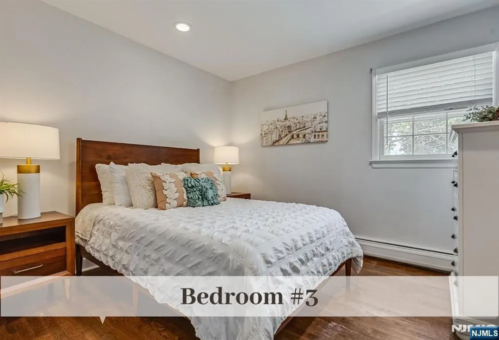 11 Stone Ridge Lane Ho-Ho-Kus, NJ 07423