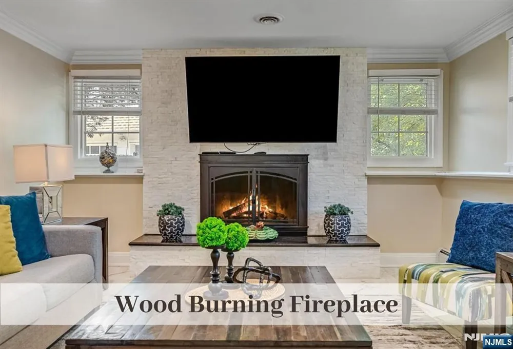 11 Stone Ridge Lane Ho-Ho-Kus, NJ 07423