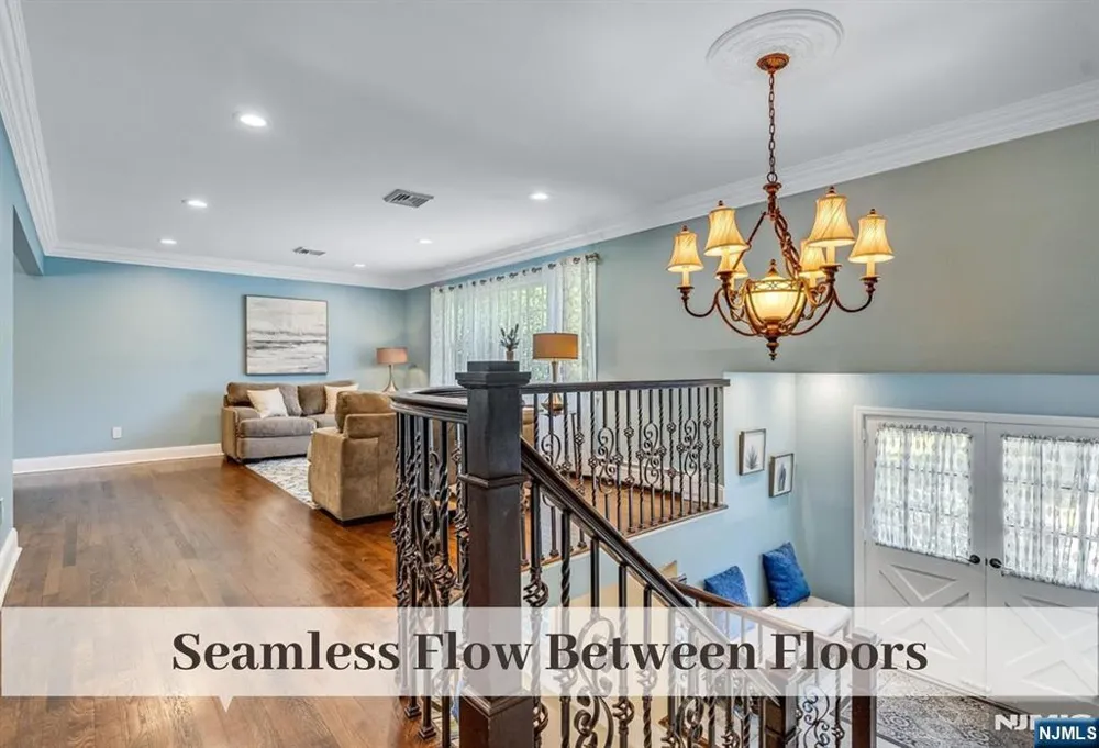 11 Stone Ridge Lane Ho-Ho-Kus, NJ 07423