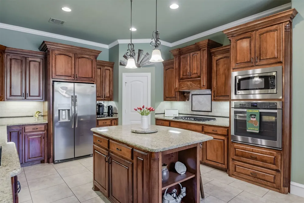 505 Boz Road Waxahachie, TX 75167
