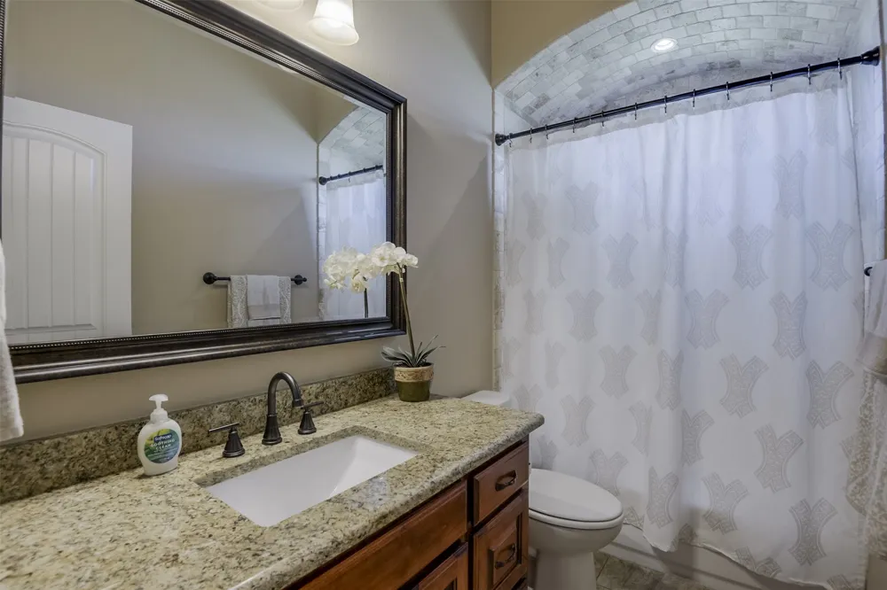 505 Boz Road Waxahachie, TX 75167