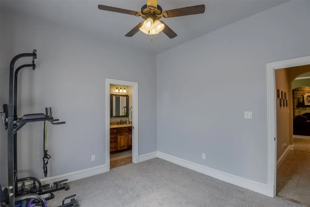 505 Boz Road Waxahachie, TX 75167