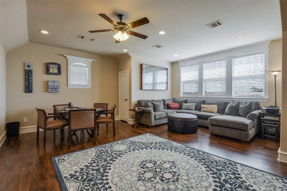 505 Boz Road Waxahachie, TX 75167