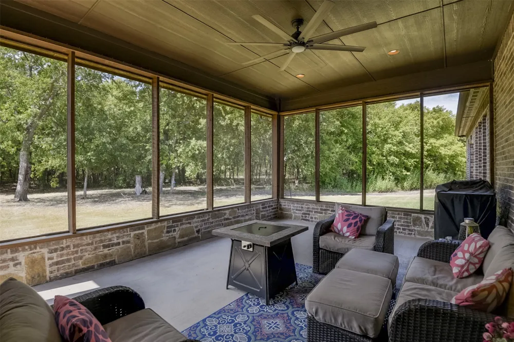 505 Boz Road Waxahachie, TX 75167