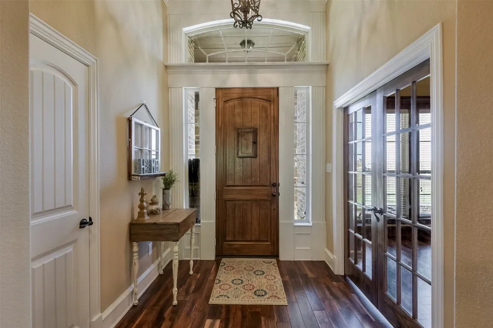 505 Boz Road Waxahachie, TX 75167