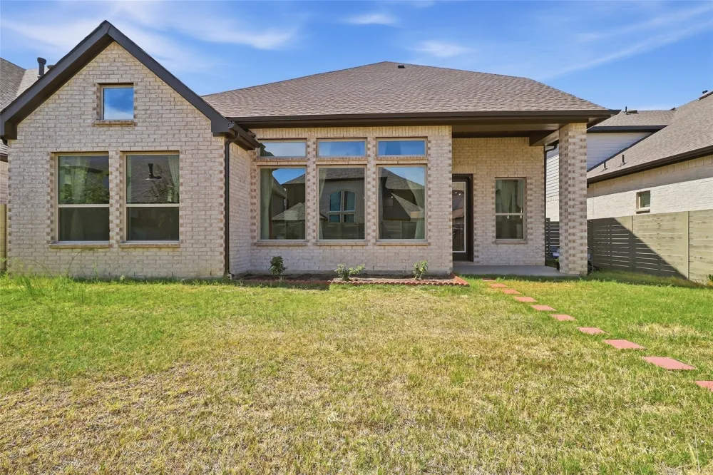 1816 Windy Lane Argyle, TX 76226