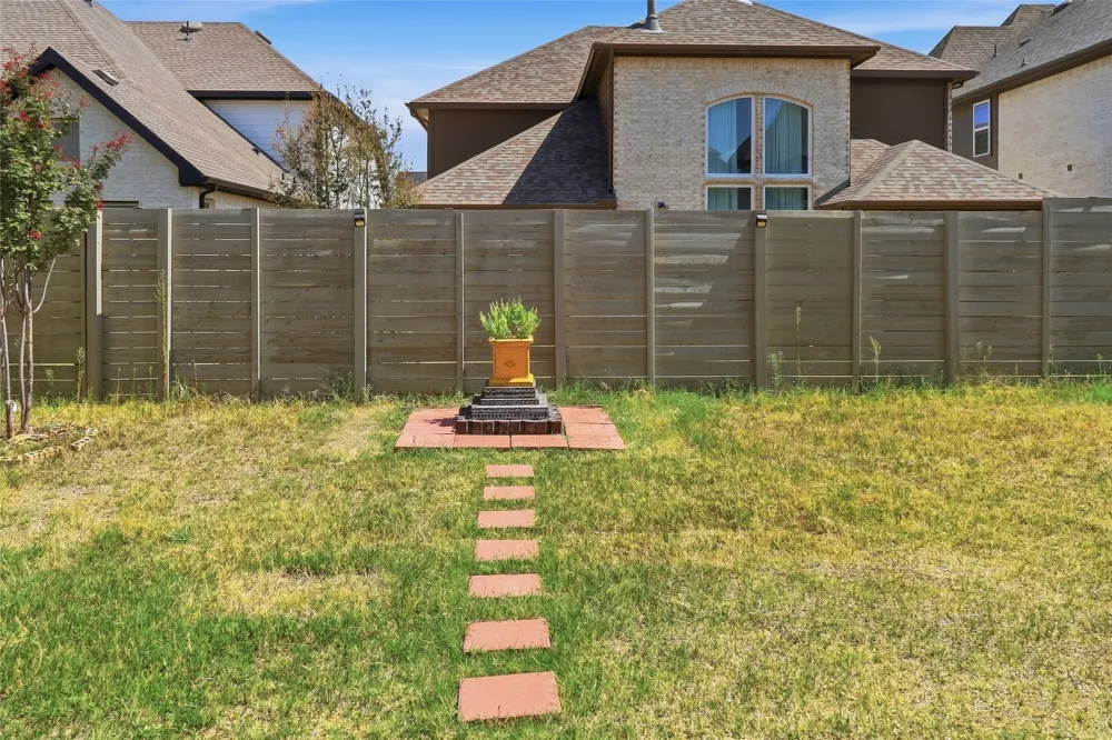 1816 Windy Lane Argyle, TX 76226