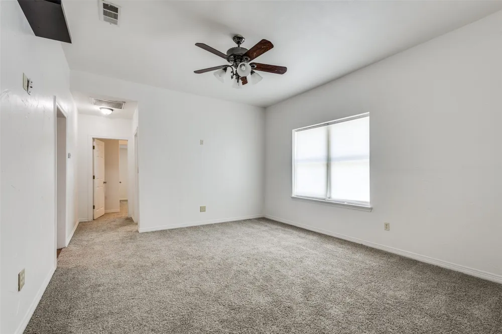 618 E Woodard Street Denison, TX 75021