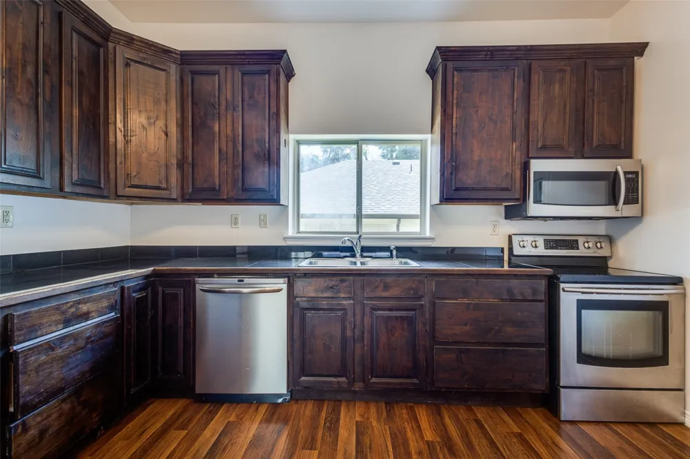 618 E Woodard Street Denison, TX 75021