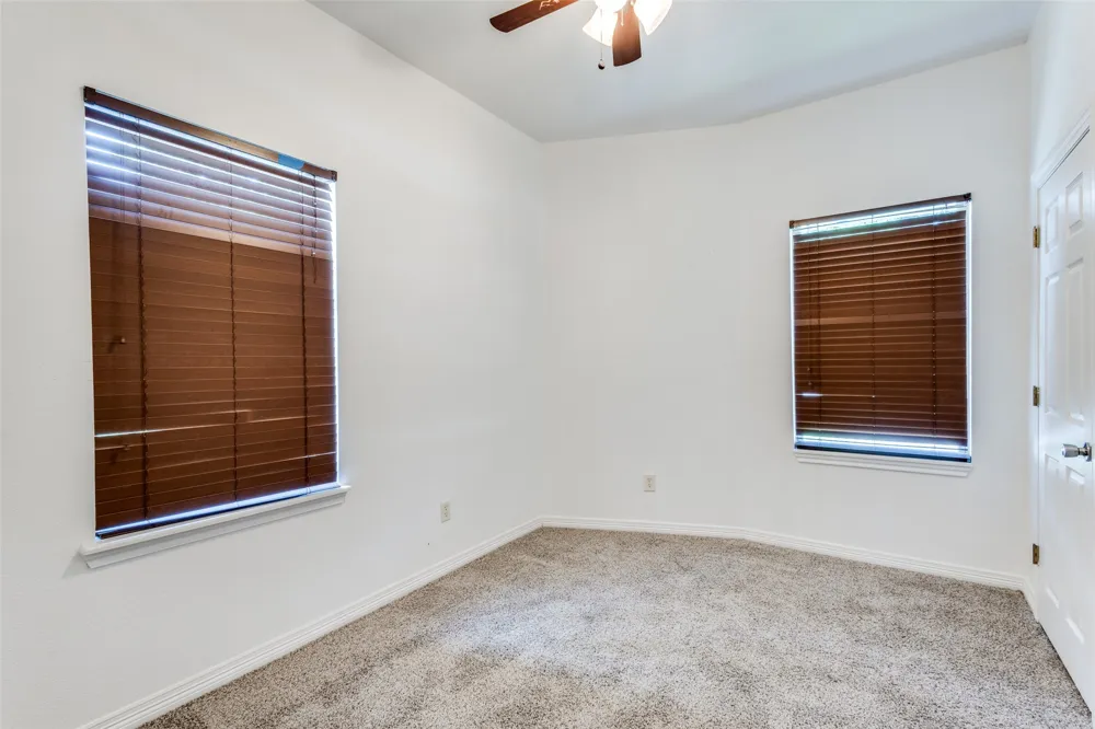 618 E Woodard Street Denison, TX 75021
