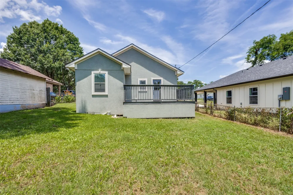 618 E Woodard Street Denison, TX 75021