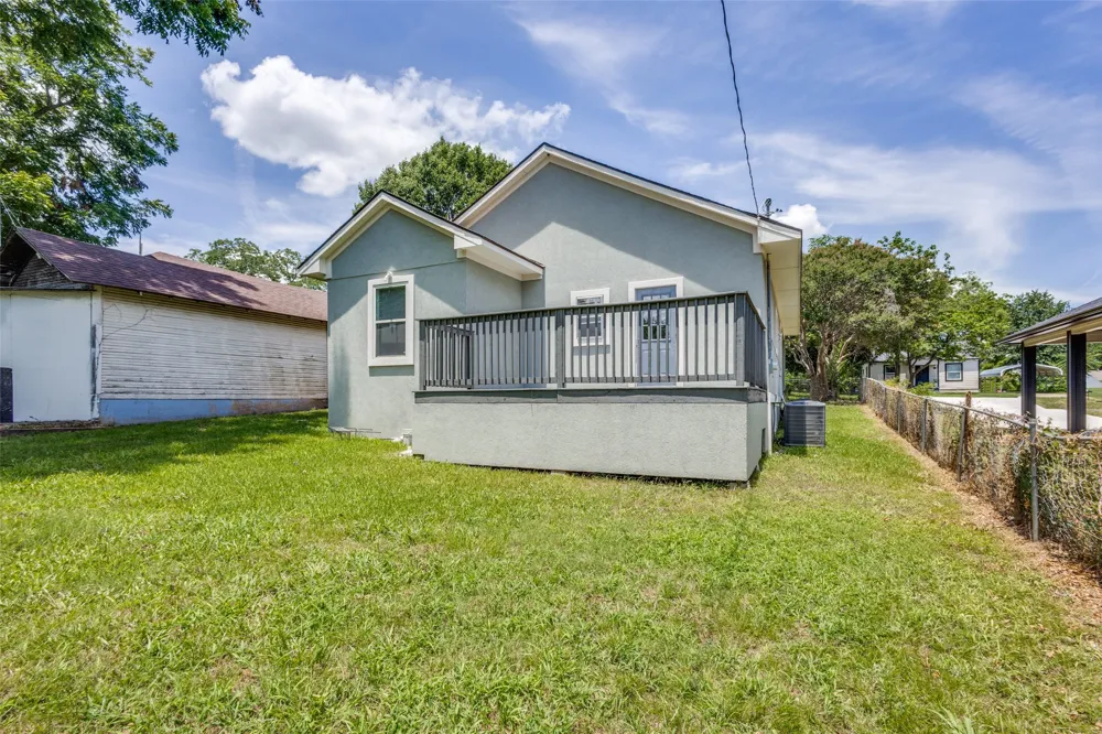 618 E Woodard Street Denison, TX 75021