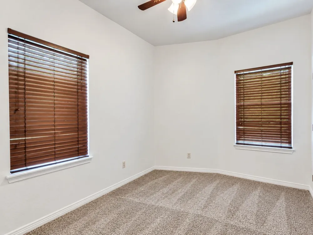 618 E Woodard Street Denison, TX 75021