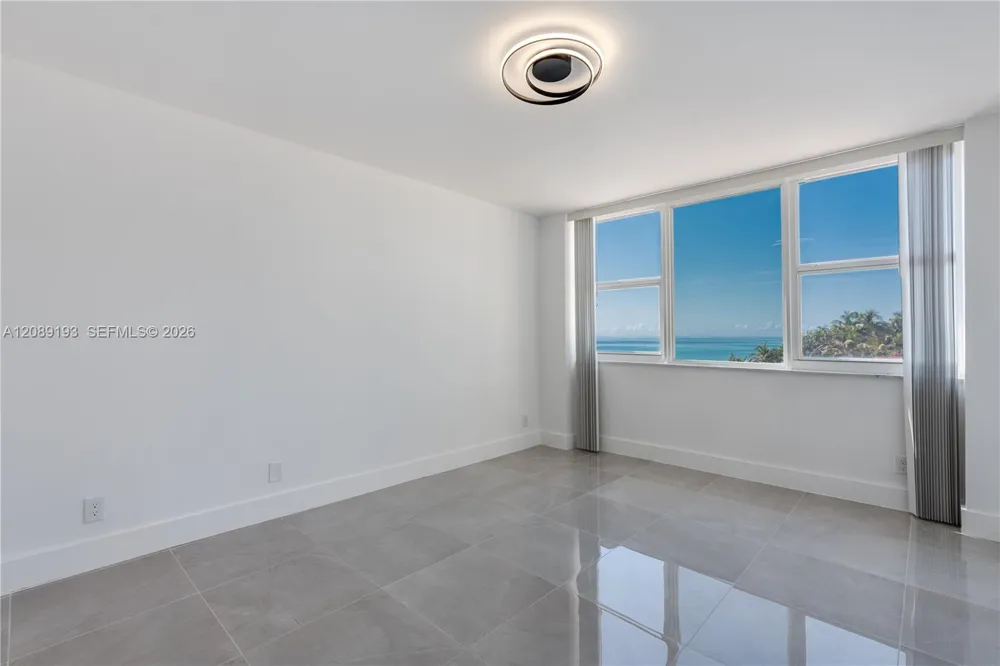 3180 S Ocean Dr #310 Hallandale Beach, FL 33009