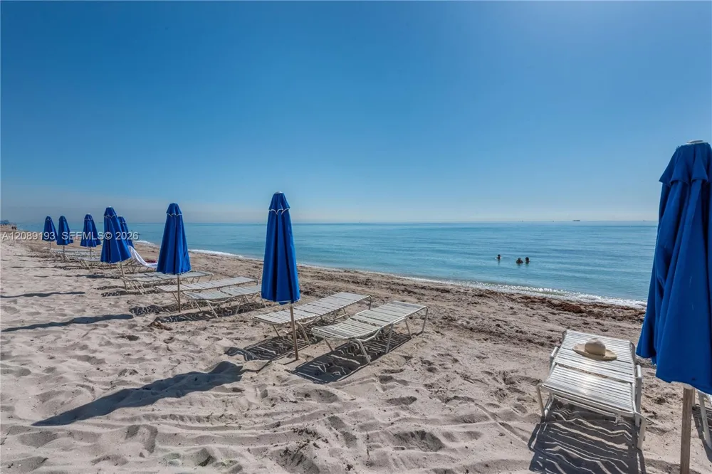 3180 S Ocean Dr #310 Hallandale Beach, FL 33009