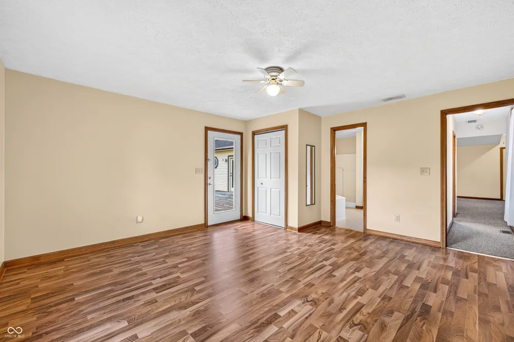 923 Washington Street Hope, IN 47246