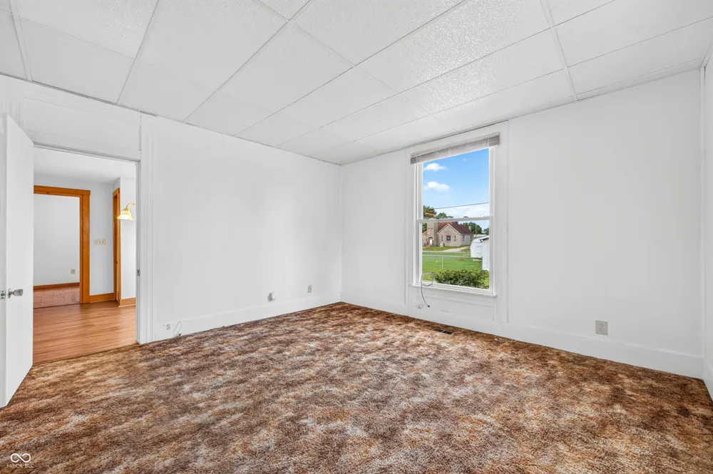 923 Washington Street Hope, IN 47246